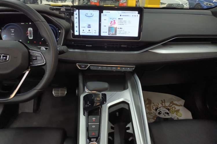 Used Geely Auto Preface 2024 2.0TD Qingyun Edition Audio And AC Panel