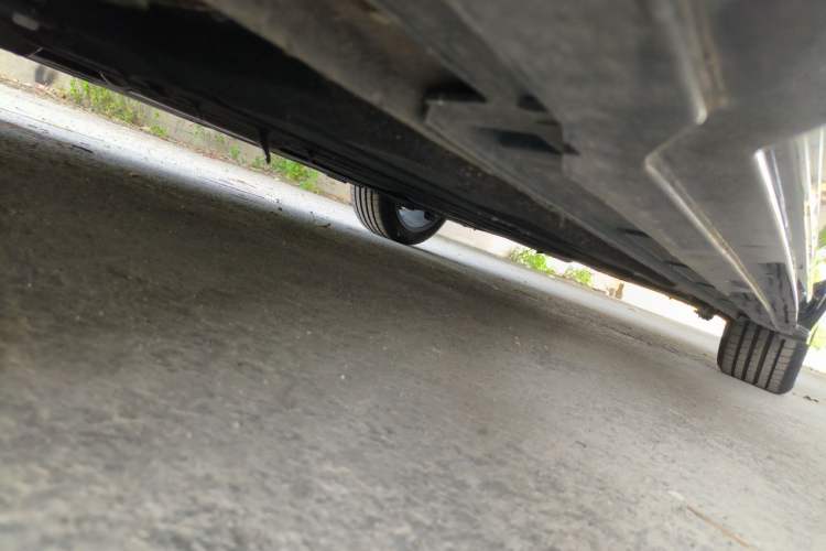 Used Geely Auto Preface 2024 2.0TD Xiaohan Edition Chassis Front Left
