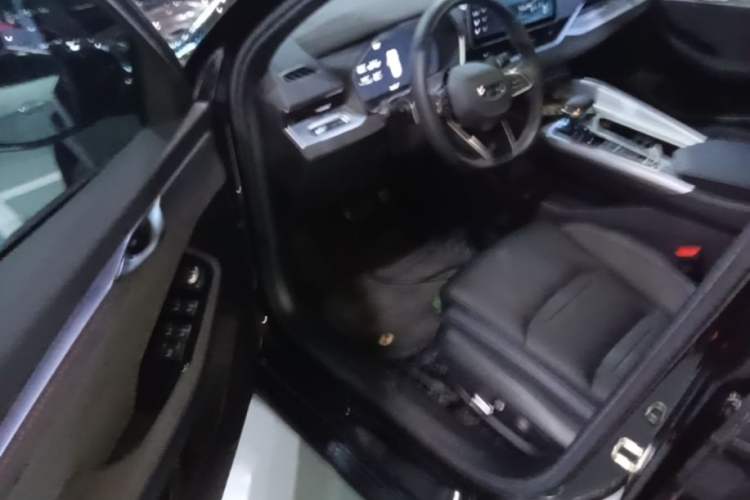 Used Geely Auto Preface 2024 2.0TD Qingyun Edition Driver Seat
