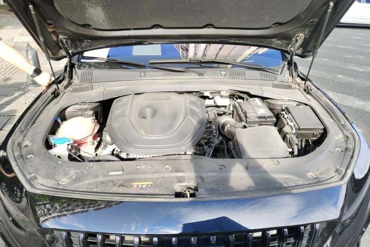 Used Geely Auto Preface 2024 2.0TD Xiaohan Edition Engine Bay