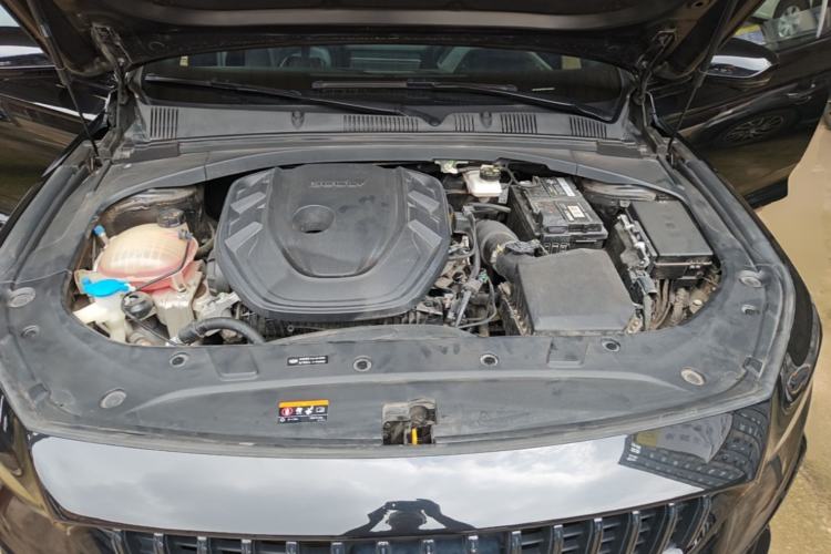 Used Geely Auto Preface 2024 2.0TD Qingyun Edition Engine Bay