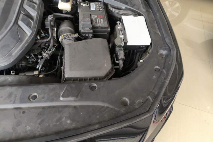 Used Geely Auto Preface 2024 2.0TD Xiaohan Edition Engine Bay Left