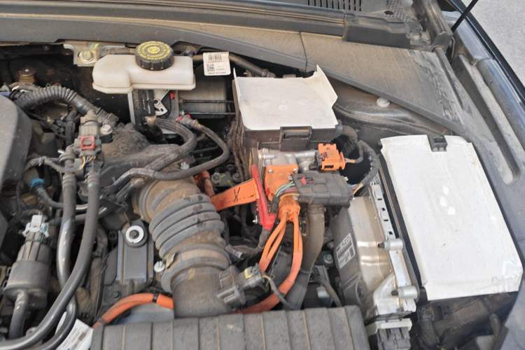 Used Geely Auto Preface 2024 Zhiqing 1.5TD Galaxy Edition Engine Bay Left
