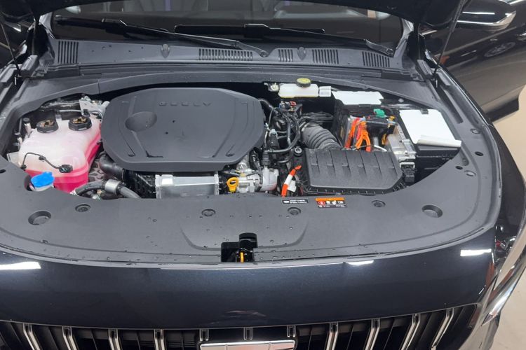 Used Geely Auto Preface 2024 Zhiqing 1.5TD Galaxy Edition Engine Bay