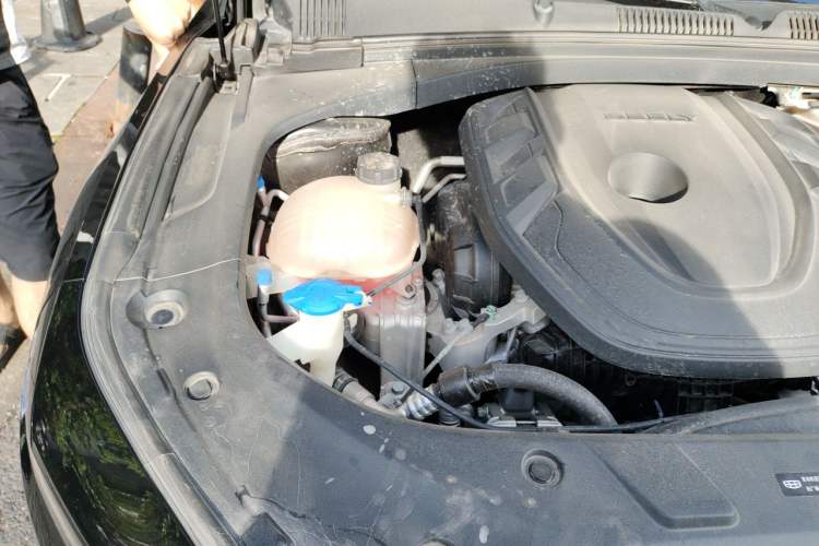 Used Geely Auto Preface 2024 2.0TD Xiaohan Edition Engine Bay Right