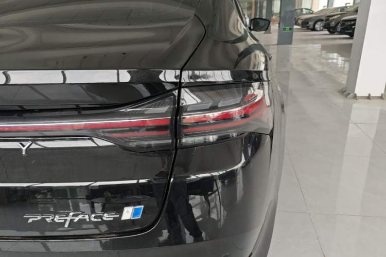 Used Geely Auto Preface 2024 Zhiqing 1.5TD Galaxy Edition Exterior 3