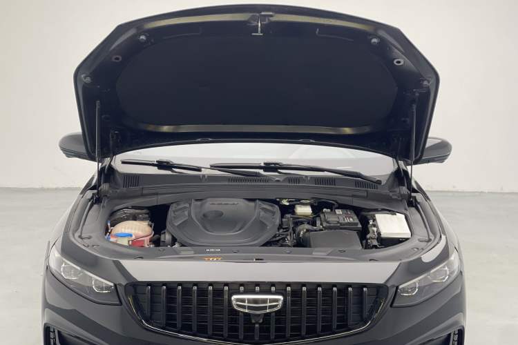 Used Geely Auto Preface 2024 2.0TD Qingyun Edition Exterior 4