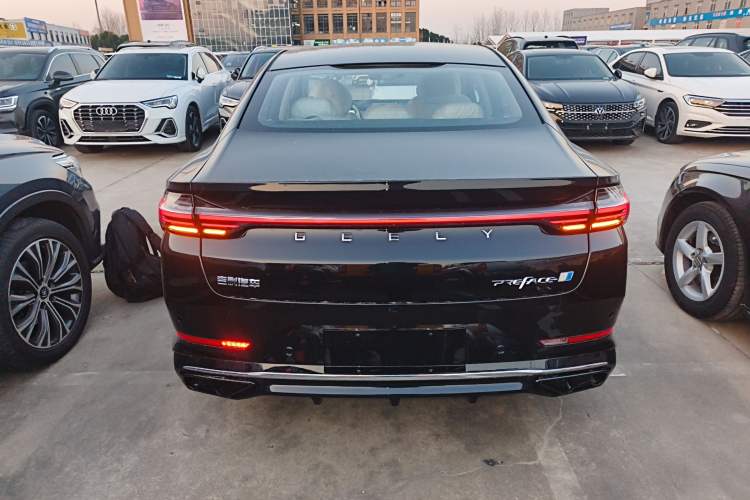 Used Geely Auto Preface 2024 Zhiqing 1.5TD Tiangong Edition Exterior 4