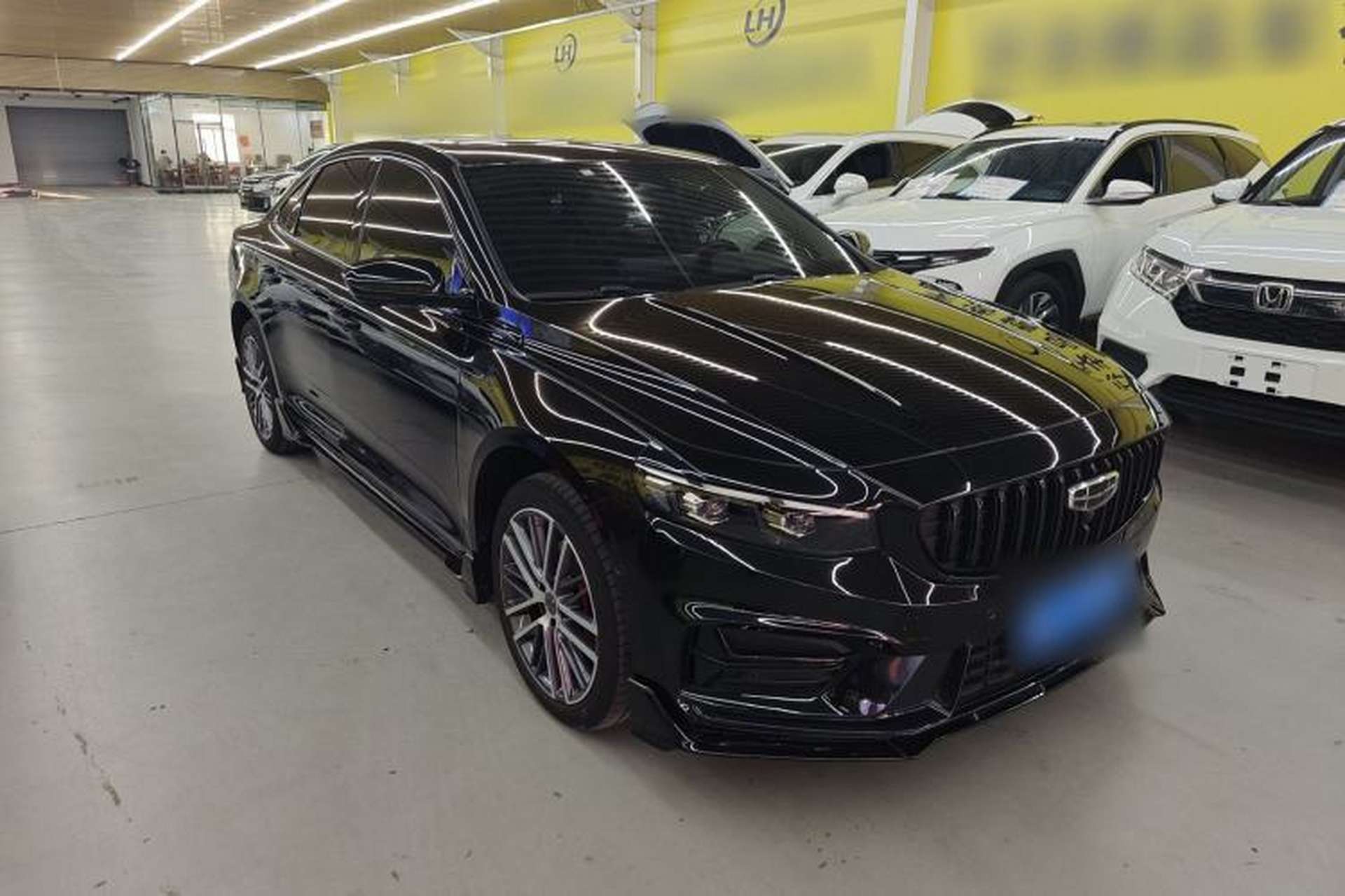 Used Geely Auto Preface 2024 2.0TD Qingyun Edition Front Right 45 Deg
