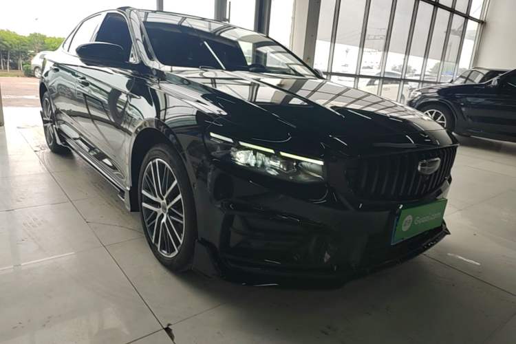 Used Geely Auto Preface 2024 2.0TD Xiaohan Edition Front Right 45 Deg