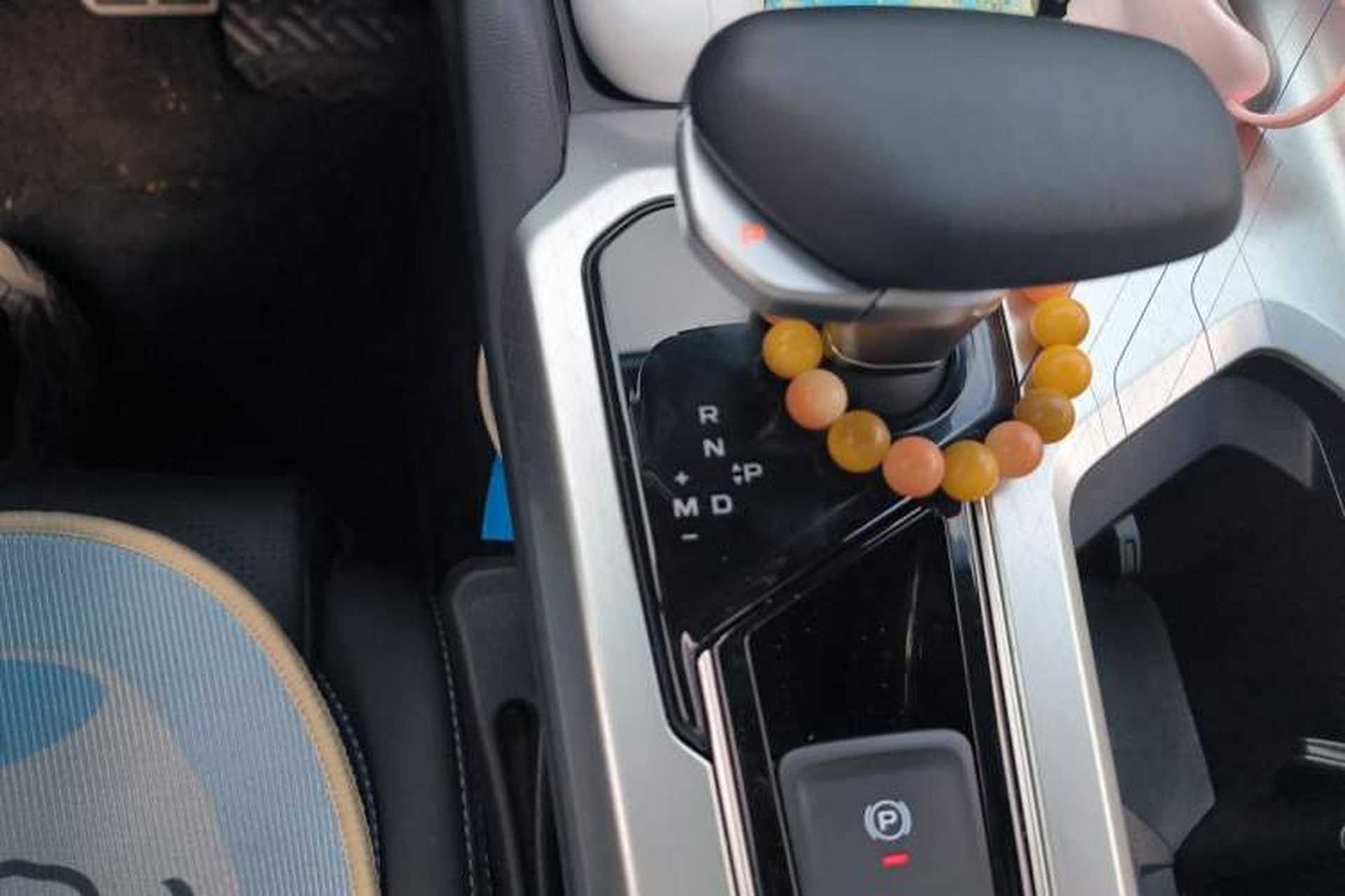 Used Geely Auto Preface 2024 2.0TD Qingyun Edition Gear Lever