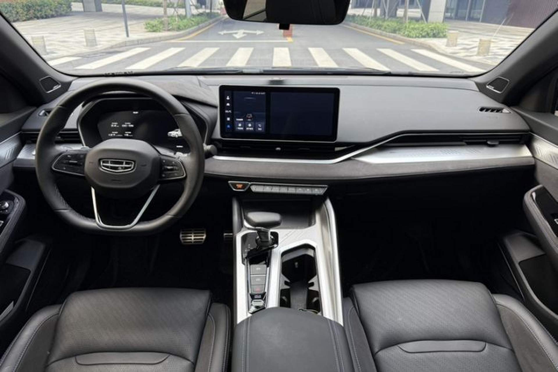 Used Geely Auto Preface 2024 2.0TD Qingyun Edition Interior 1