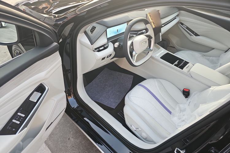 Used Geely Auto Preface 2024 Zhiqing 1.5TD Tiangong Edition Interior 3