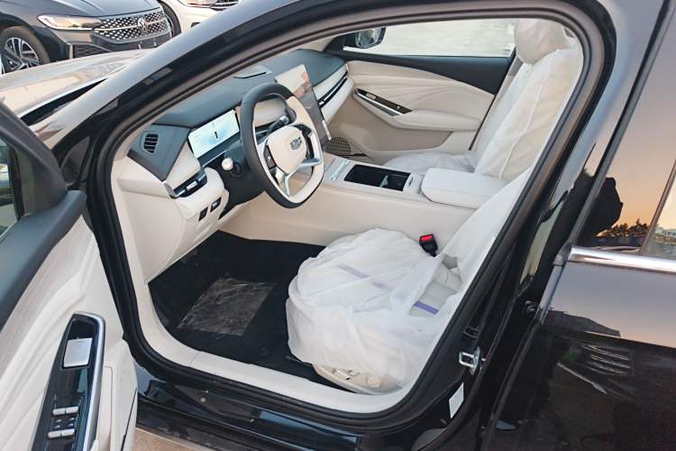 Used Geely Auto Preface 2024 Zhiqing 1.5TD Tiangong Edition Interior 3