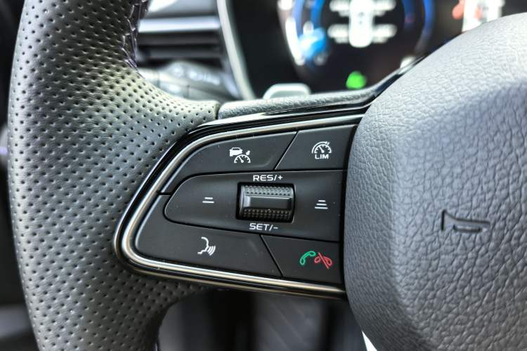 Used Geely Auto Preface 2024 2.0TD Qingyun Edition Interior 9