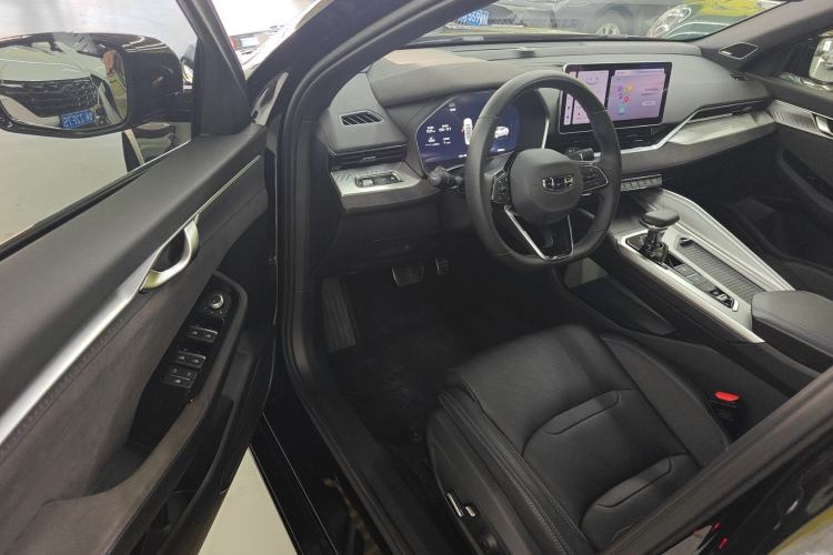 Used Geely Auto Preface 2024 2.0TD Qingyun Edition Left Front Seat