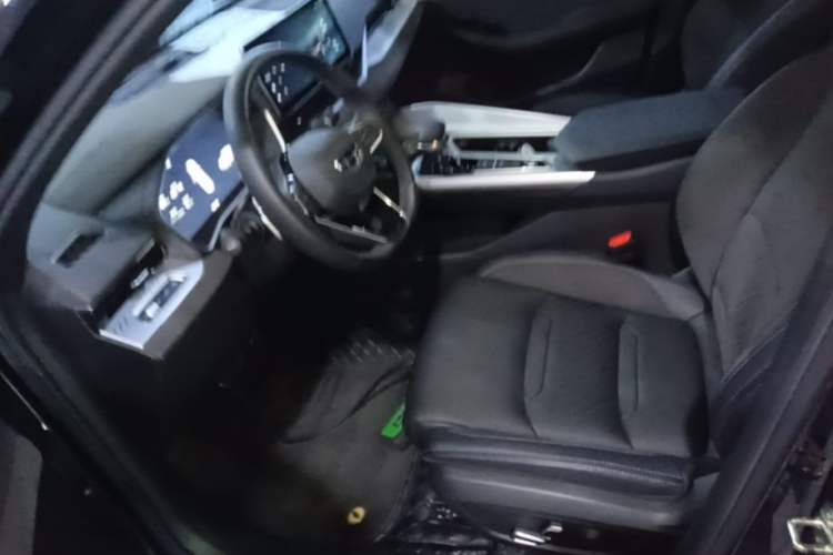 Used Geely Auto Preface 2024 2.0TD Qingyun Edition Left Front Seat