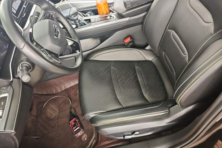 Used Geely Auto Preface 2024 1.5TD Dragon Edition Left Front Seat
