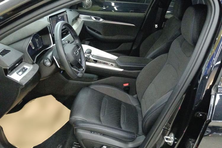 Used Geely Auto Preface 2024 2.0TD Qingyun Edition Left Front Seat