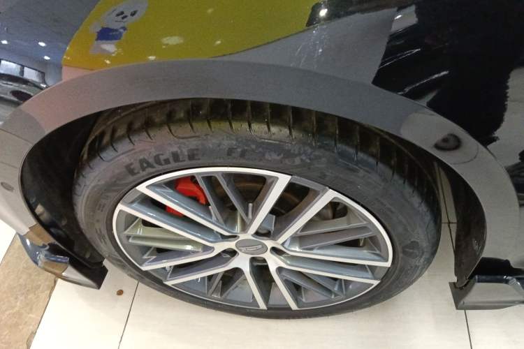 Used Geely Auto Preface 2024 2.0TD Qingyun Edition Left Front Wheel Hub