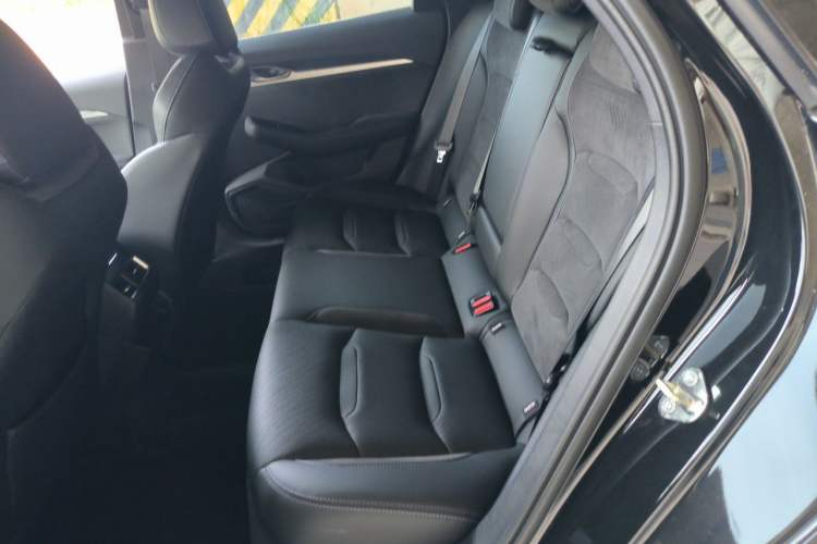 Used Geely Auto Preface 2024 2.0TD Xiaohan Edition Left Rear Seat