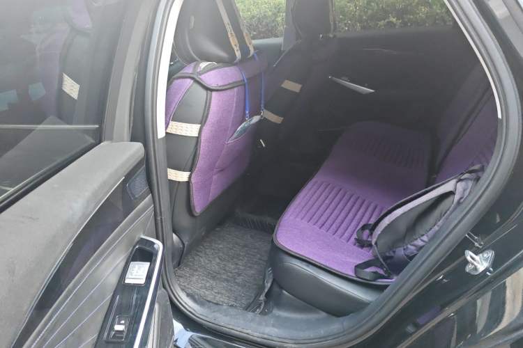 Used Geely Auto Preface 2024 Zhiqing 1.5TD Galaxy Edition Left Rear Seat