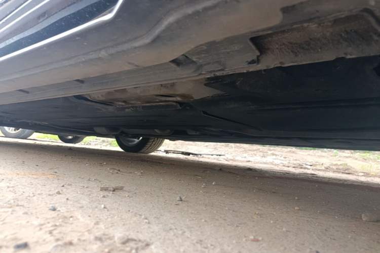 Used Geely Auto Preface 2024 2.0TD Qingyun Edition Left Side Sill