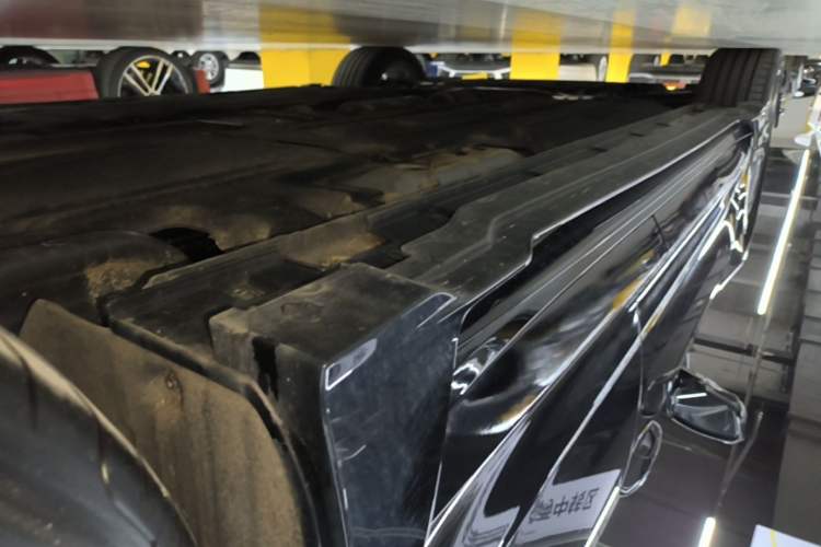 Used Geely Auto Preface 2024 2.0TD Qingyun Edition Left Side Sill