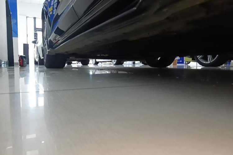 Used Geely Auto Preface 2024 2.0TD Qingyun Edition Left Side Sill
