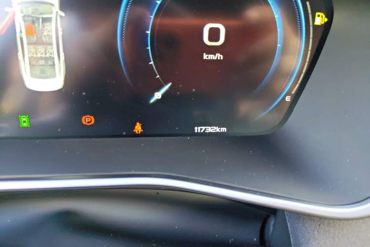 Used Geely Auto Preface 2024 2.0TD Qingyun Edition Odometer Close Up