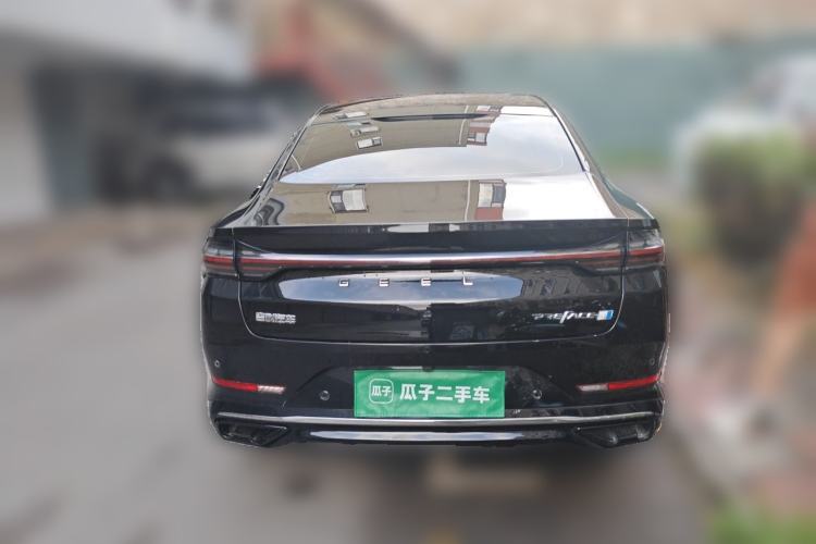 Used Geely Auto Preface 2024 Zhiqing 1.5TD Galaxy Edition Rear