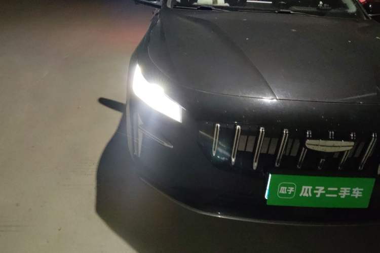 Used Geely Auto Preface 2024 Zhiqing 1.5TD Galaxy Edition Right Front Headlight