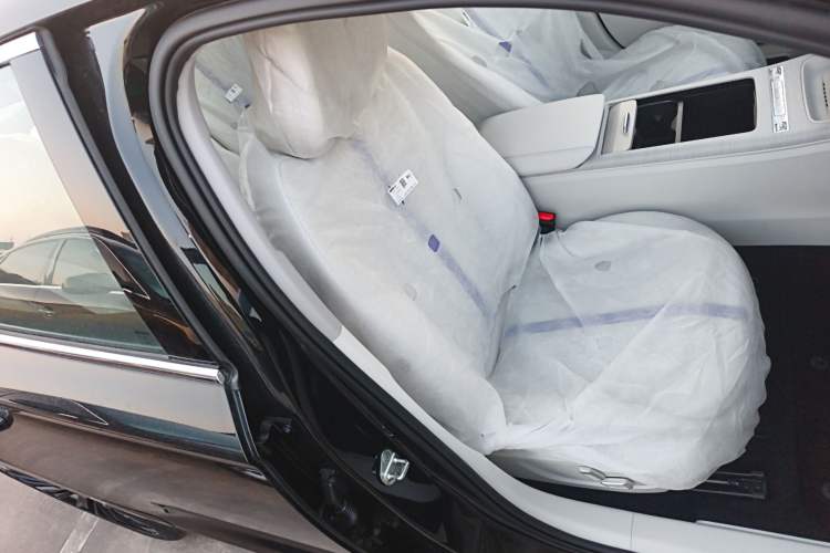 Used Geely Auto Preface 2024 Zhiqing 1.5TD Tiangong Edition Right Front Seat