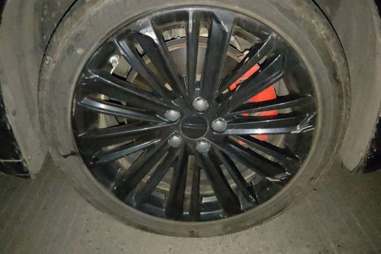 Used Geely Auto Preface 2024 Zhiqing 1.5TD Galaxy Edition Right Front Wheel Hub