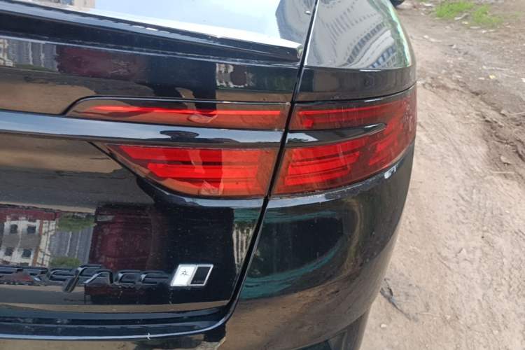 Used Geely Auto Preface 2024 2.0TD Qingyun Edition Right Rear Taillight