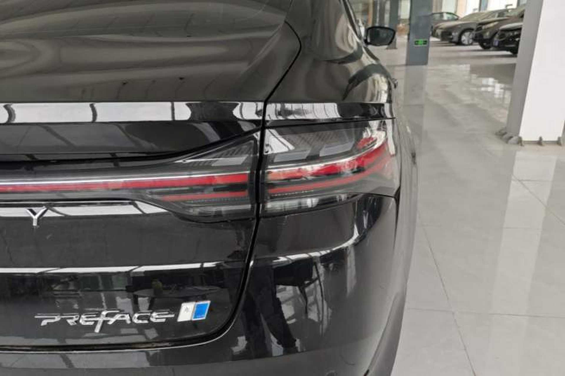 Used Geely Auto Preface 2024 Zhiqing 1.5TD Galaxy Edition Right Rear Taillight