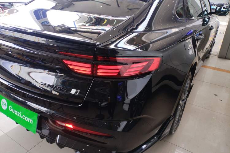 Used Geely Auto Preface 2024 2.0TD Xiaohan Edition Right Rear Taillight