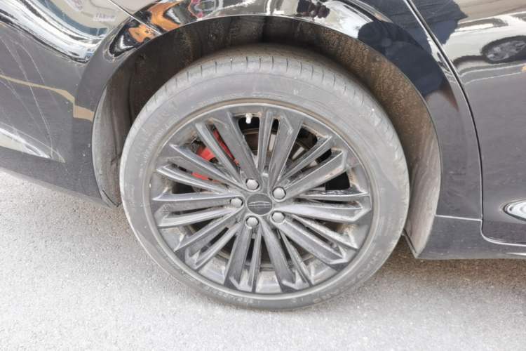 Used Geely Auto Preface 2024 Zhiqing 1.5TD Galaxy Edition Right Rear Wheel Hub