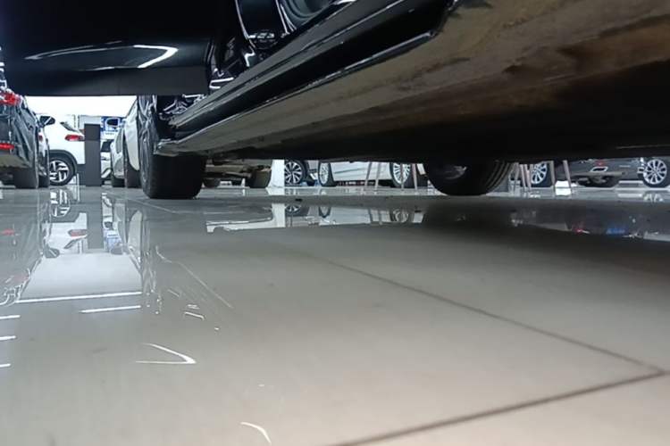 Used Geely Auto Preface 2024 2.0TD Qingyun Edition Right Side Sill