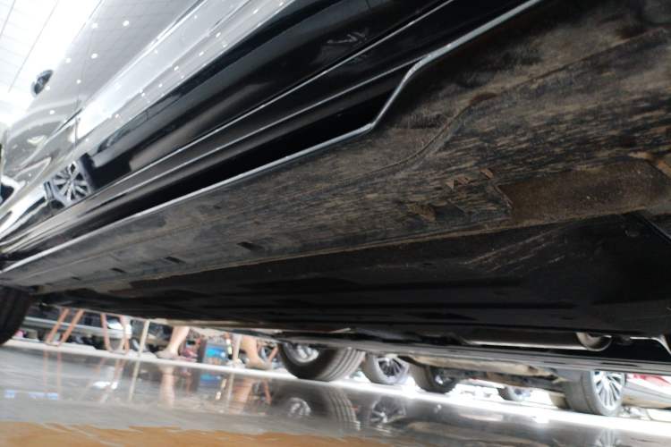 Used Geely Auto Preface 2024 2.0TD Xiaohan Edition Right Side Sill
