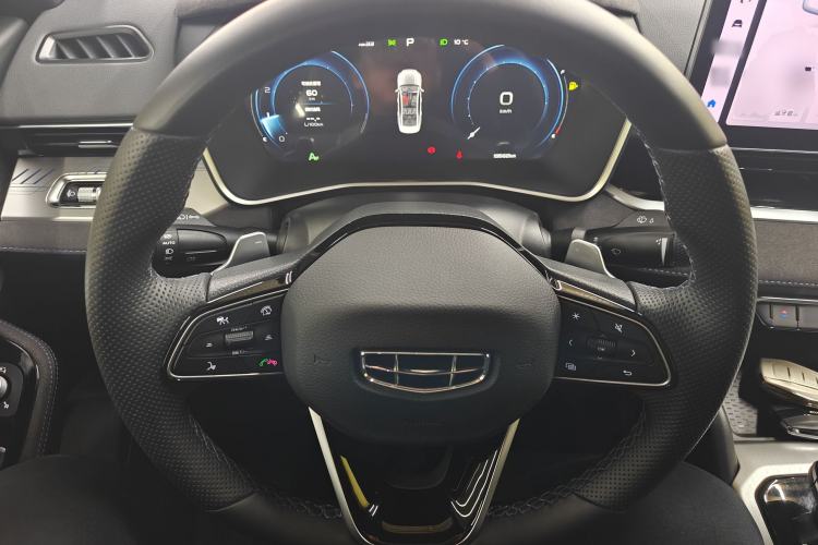 Used Geely Auto Preface 2024 2.0TD Qingyun Edition Steering Wheel