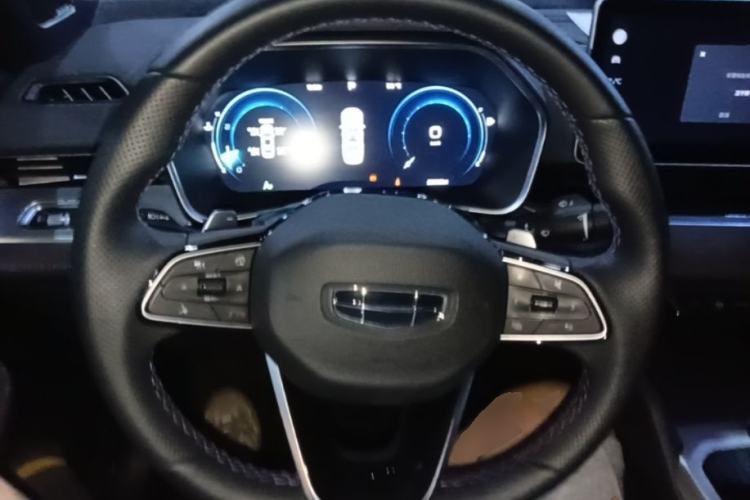 Used Geely Auto Preface 2024 2.0TD Qingyun Edition Steering Wheel
