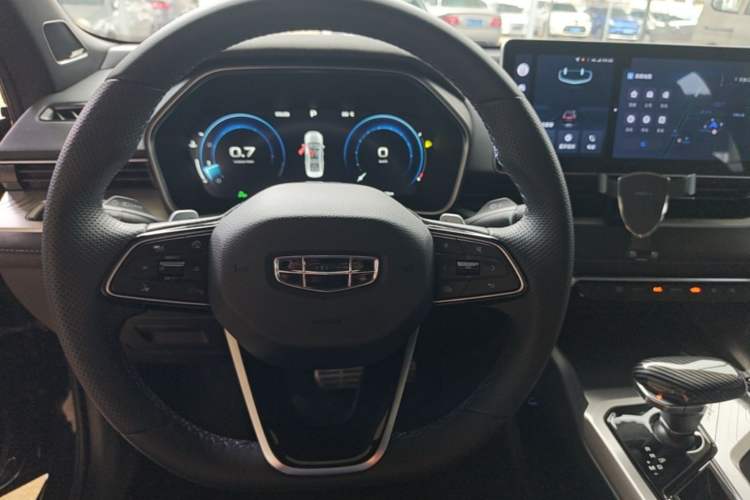 Used Geely Auto Preface 2024 2.0TD Qingyun Edition Steering Wheel