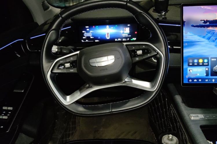 Used Geely Auto Preface 2024 Zhiqing 1.5TD Galaxy Edition Steering Wheel