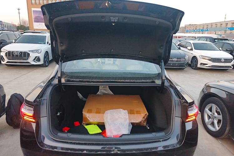 Used Geely Auto Preface 2024 Zhiqing 1.5TD Tiangong Edition Trunk