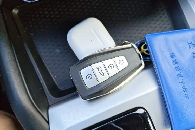 Used Geely Auto Preface 2024 2.0TD Qingyun Edition Vehicle Key