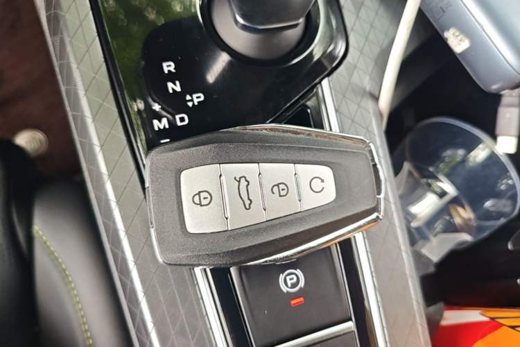 Used Geely Auto Preface 2024 1.5TD Dragon Edition Vehicle Key
