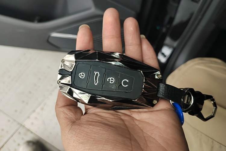 Used Geely Auto Preface 2024 2.0TD Xiaohan Edition Vehicle Key