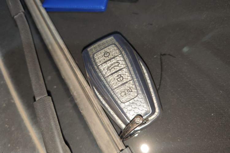 Used Geely Auto Preface 2024 2.0TD Xiaohan Edition Vehicle Key