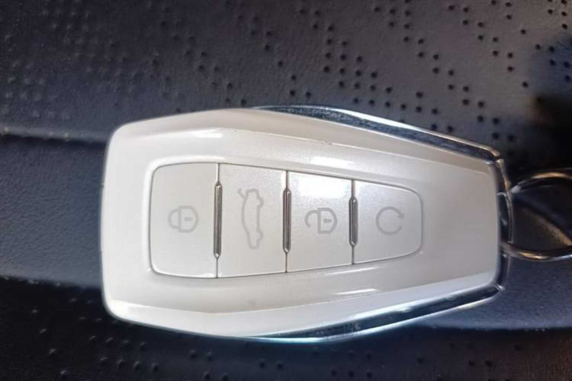 Used Geely Auto Preface 2024 2.0TD Qingyun Edition Vehicle Key